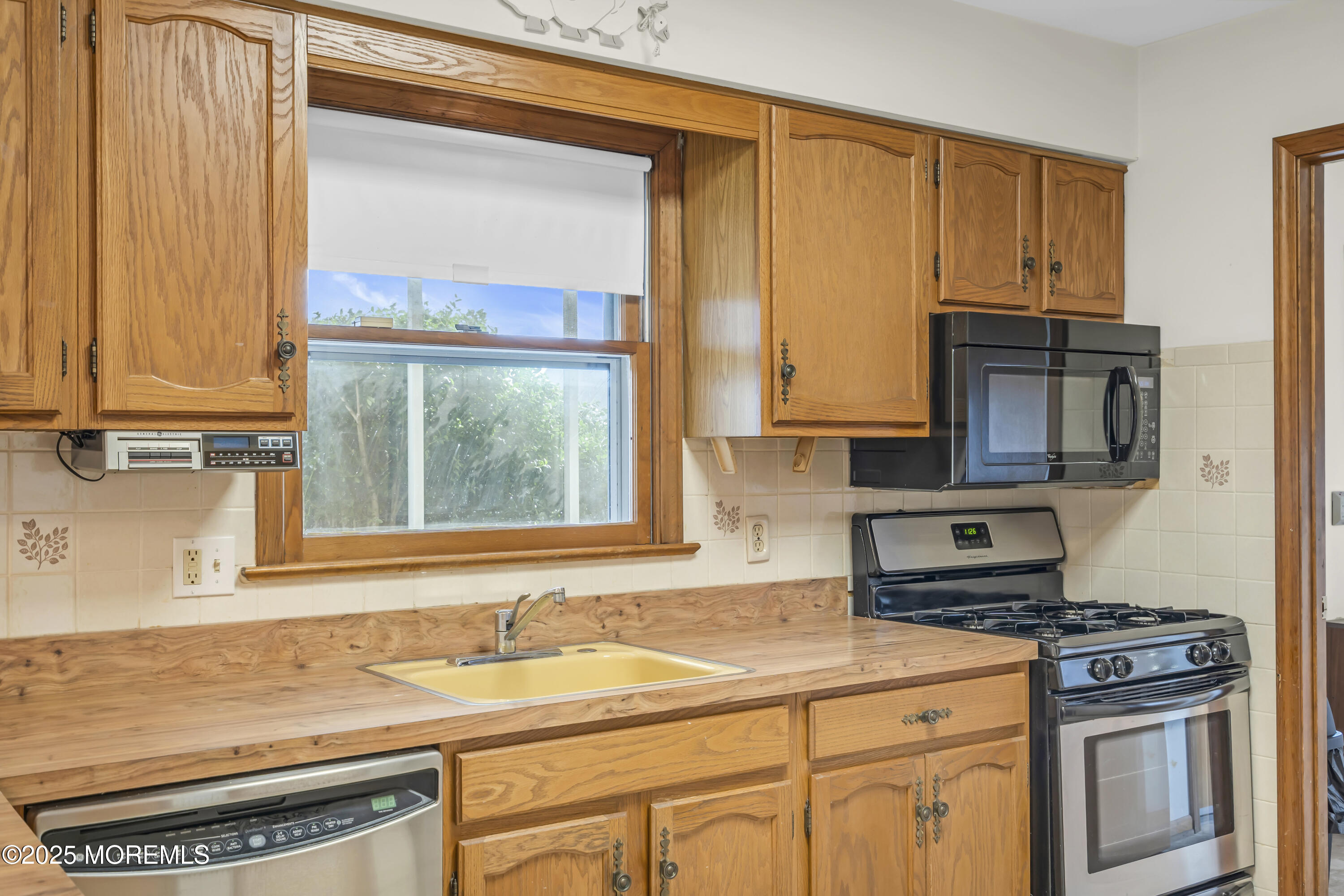 407 Pleasantville Court