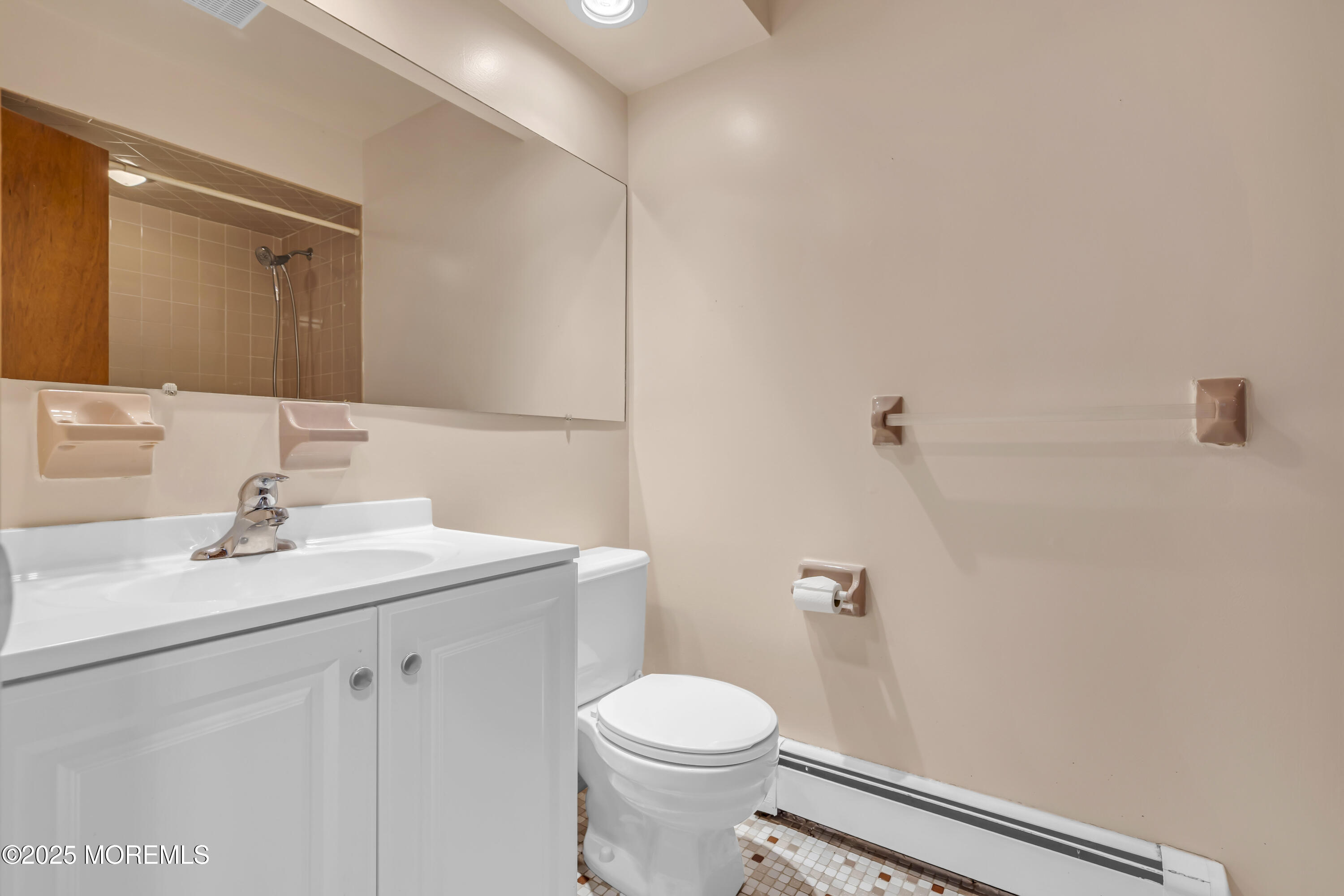 407 Pleasantville Court