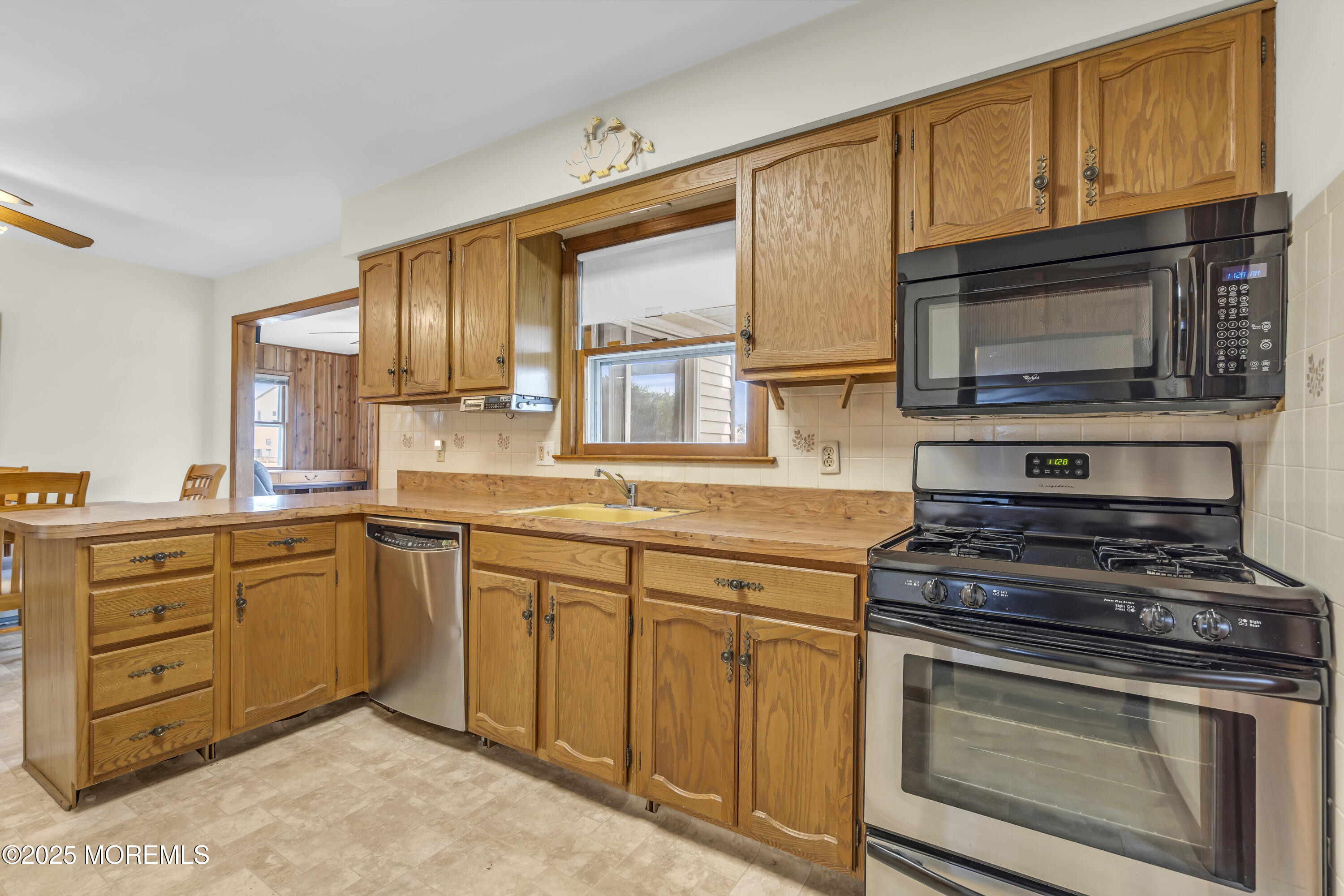 407 Pleasantville Court