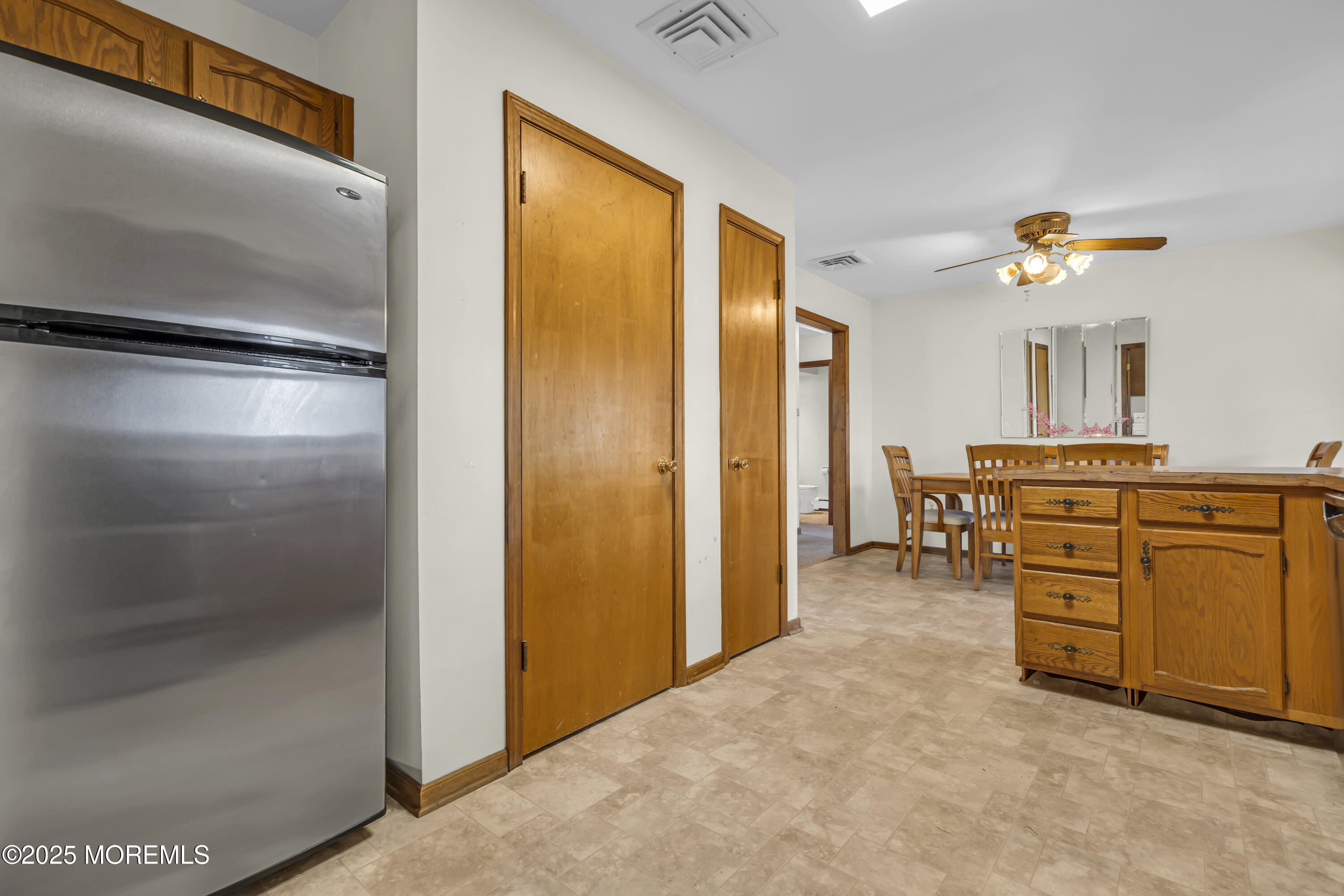 407 Pleasantville Court