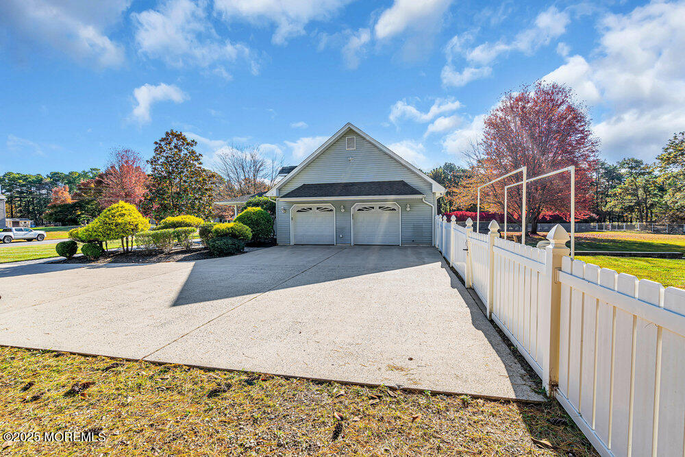 1901 Baltimore Avenue