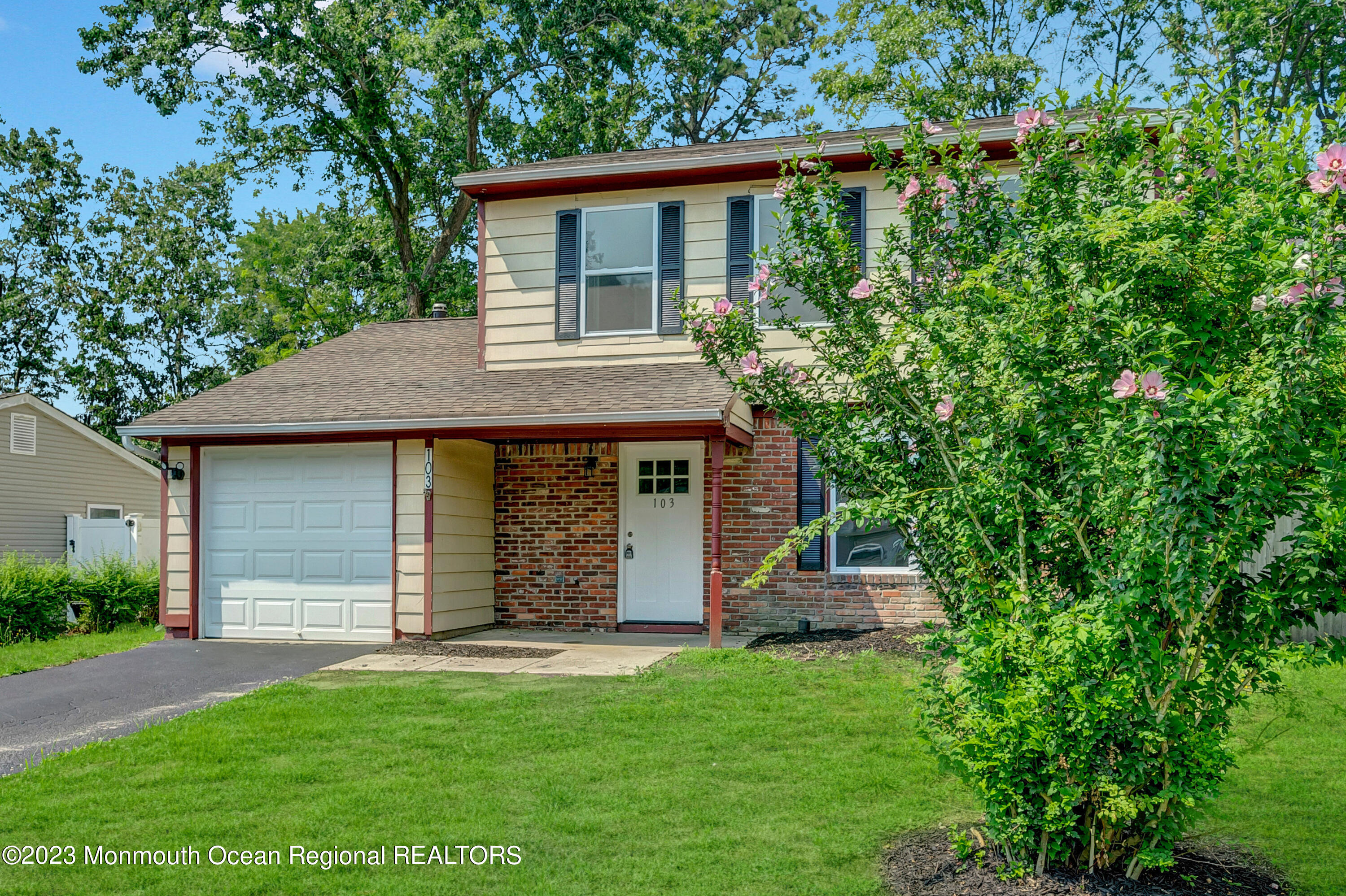 103 Barnegat Boulevard S