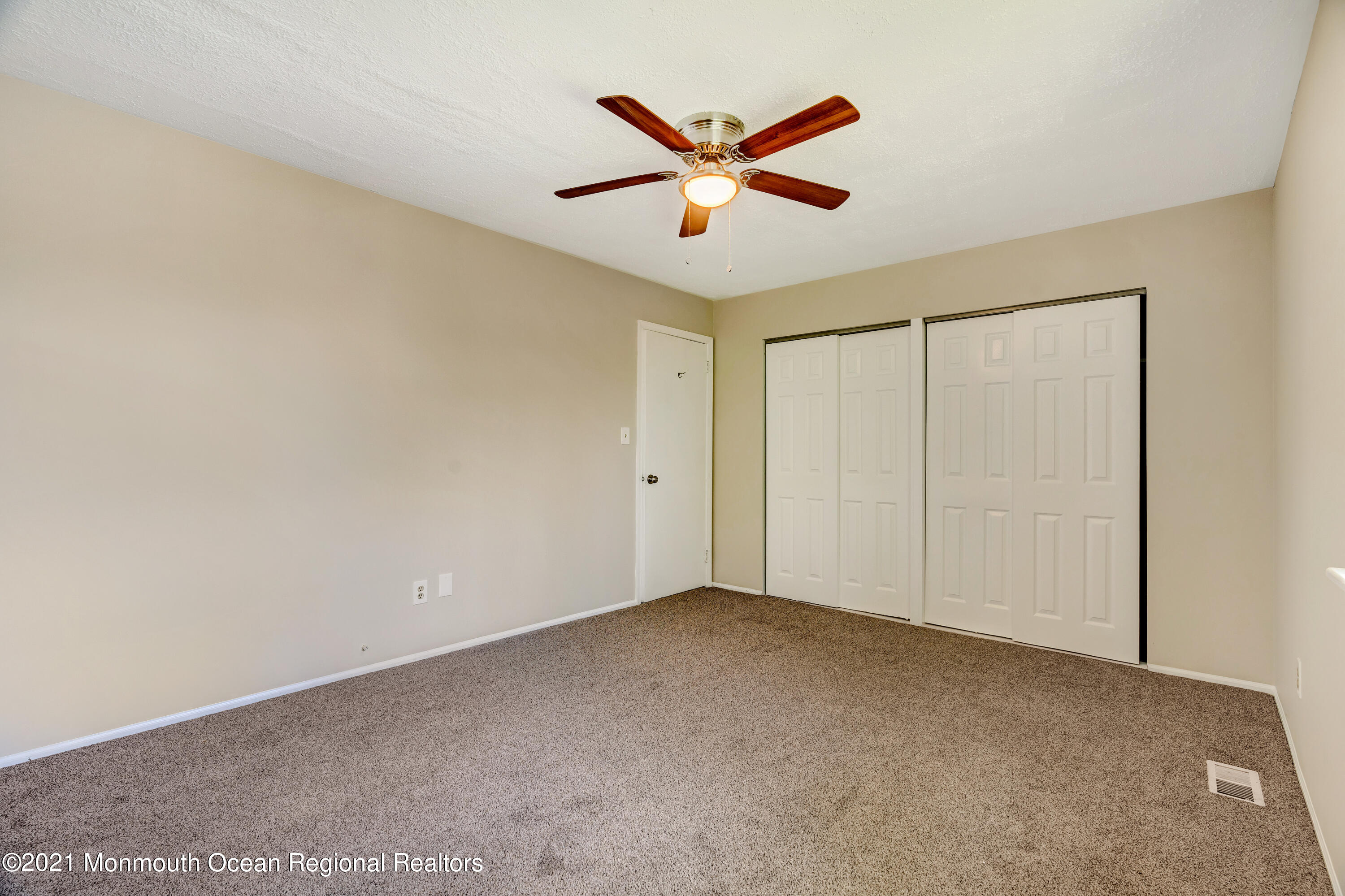 103 Barnegat Boulevard S