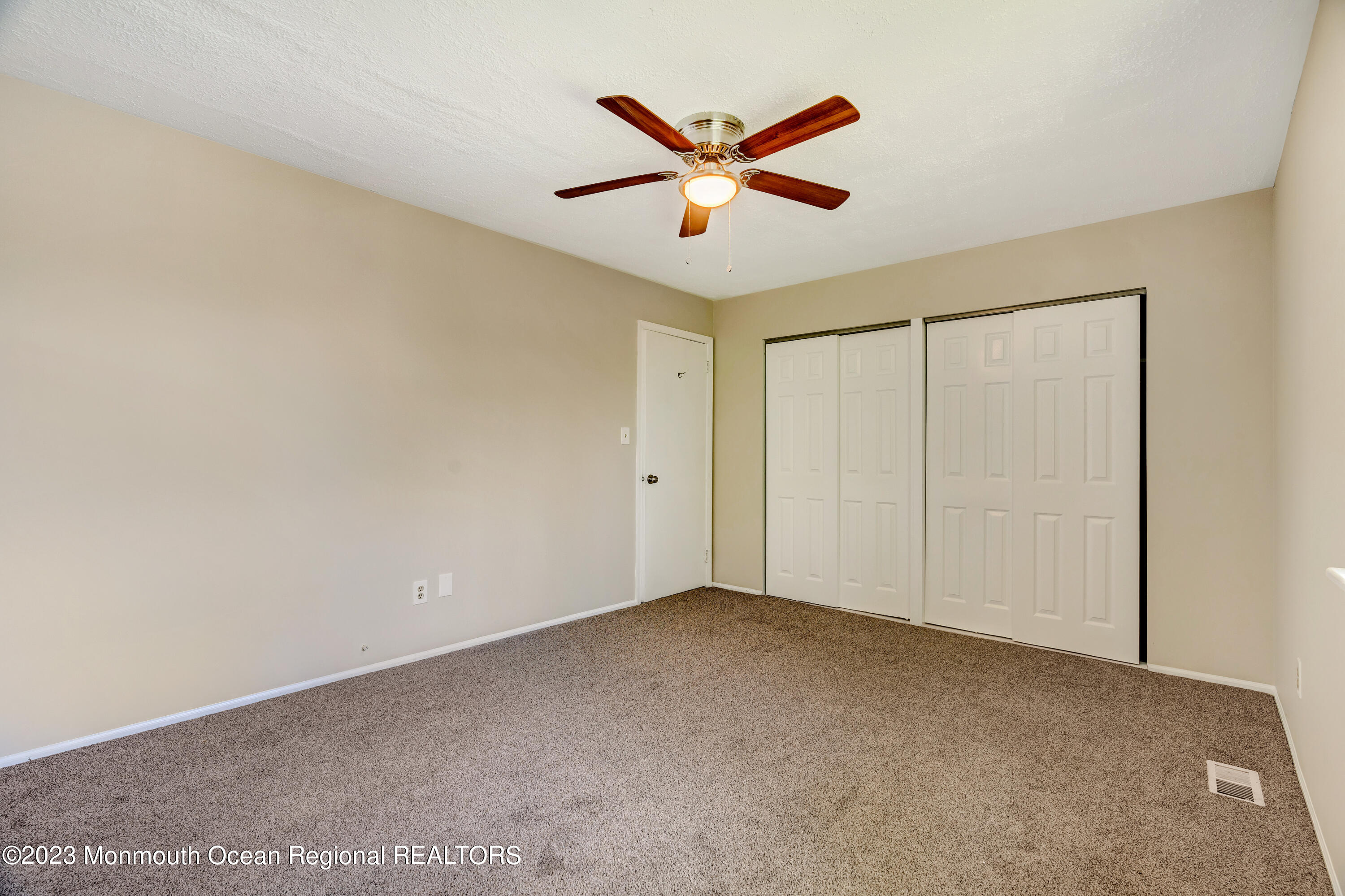 103 Barnegat Boulevard S