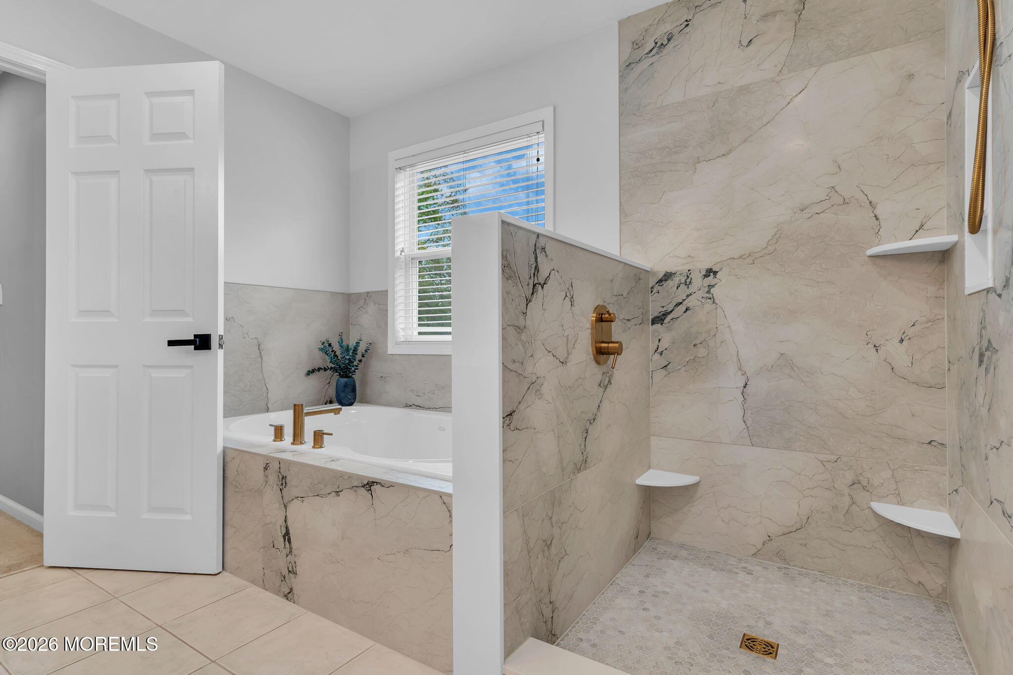 205 Waycross Court