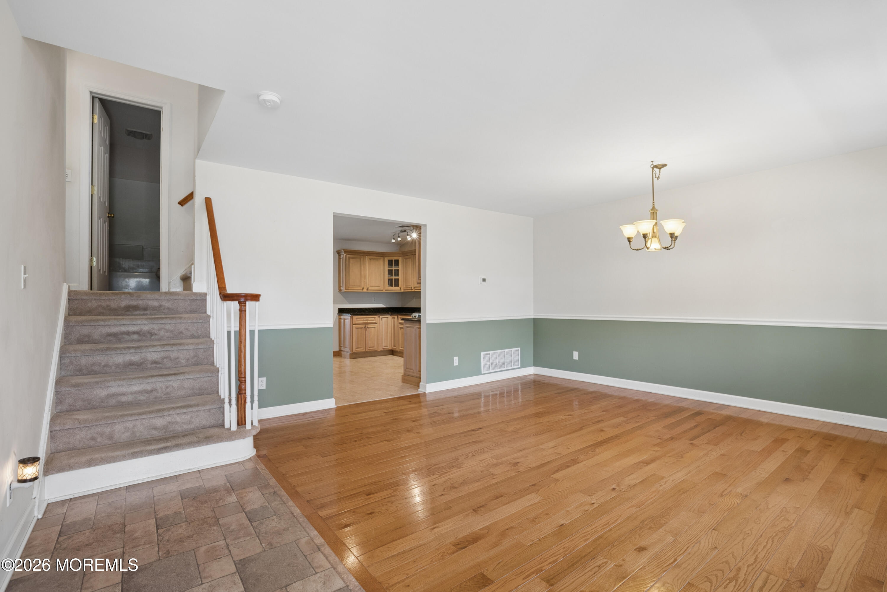 83 Wilson Circle W