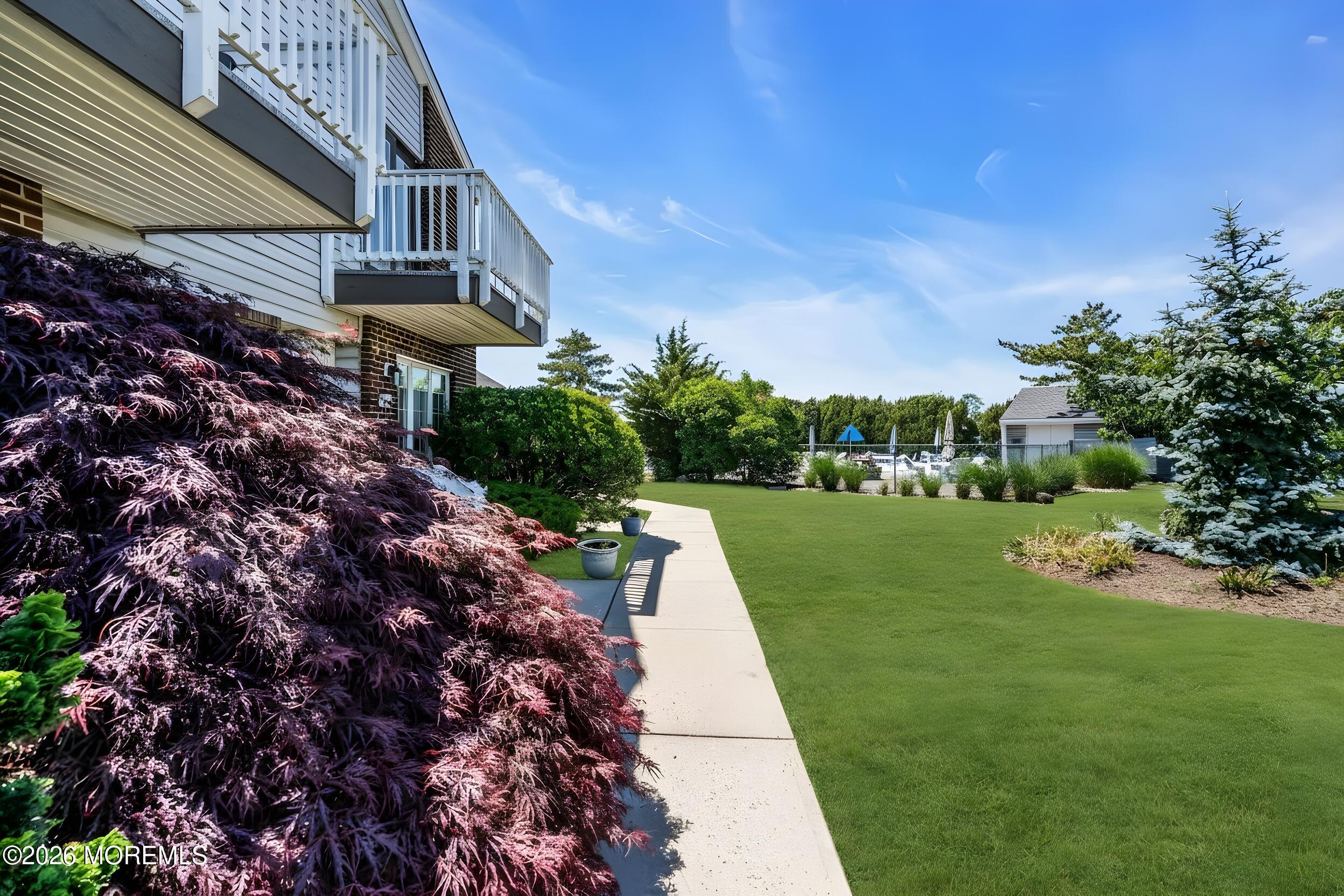 25 Meadow Avenue 51