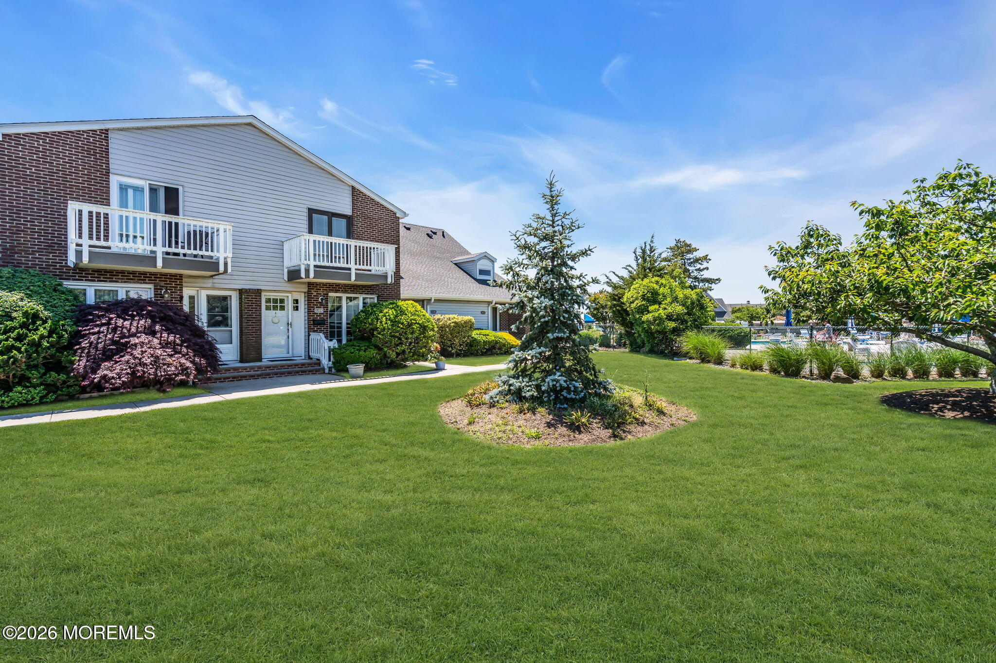 25 Meadow Avenue 51
