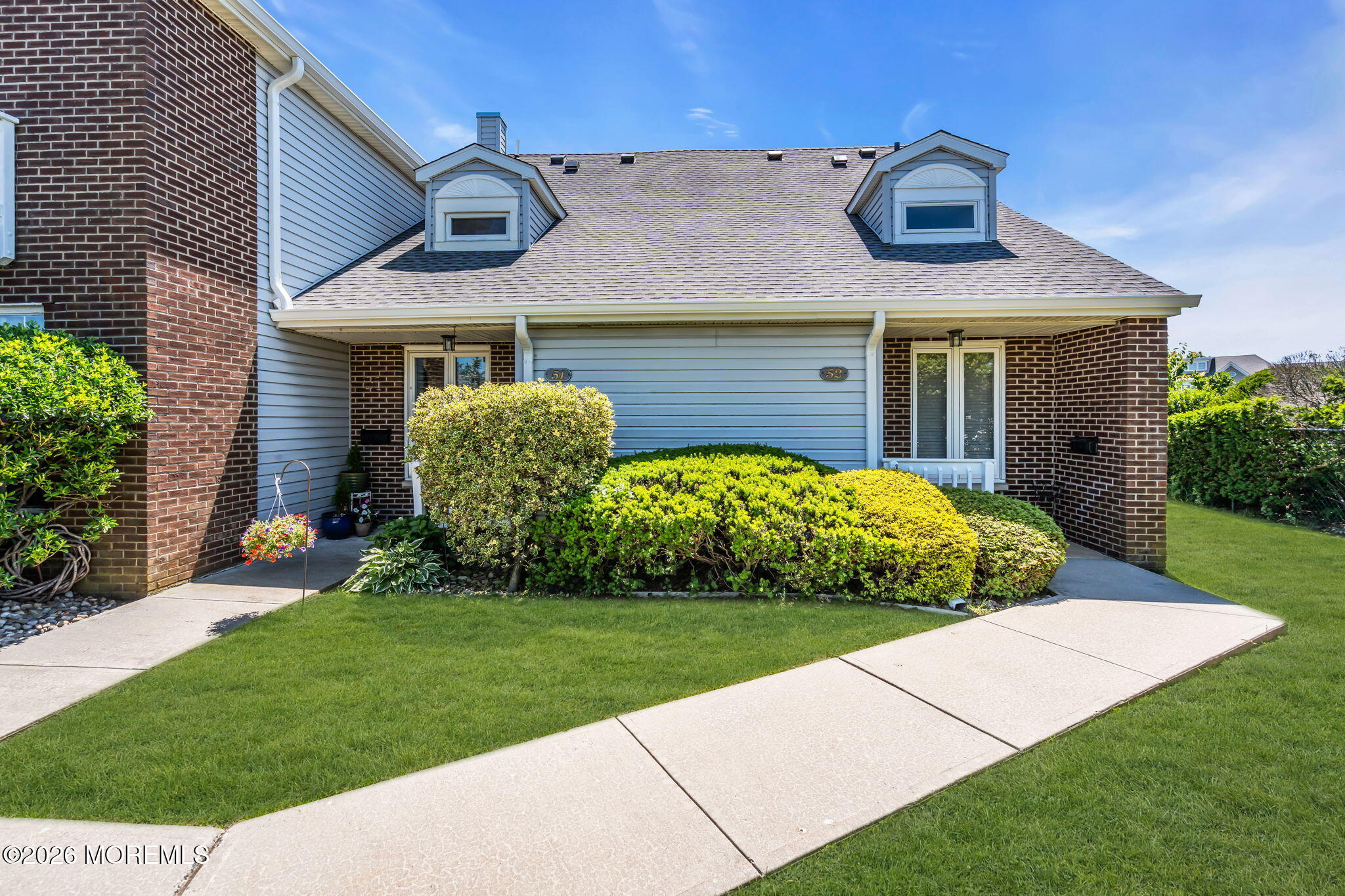25 Meadow Avenue 51