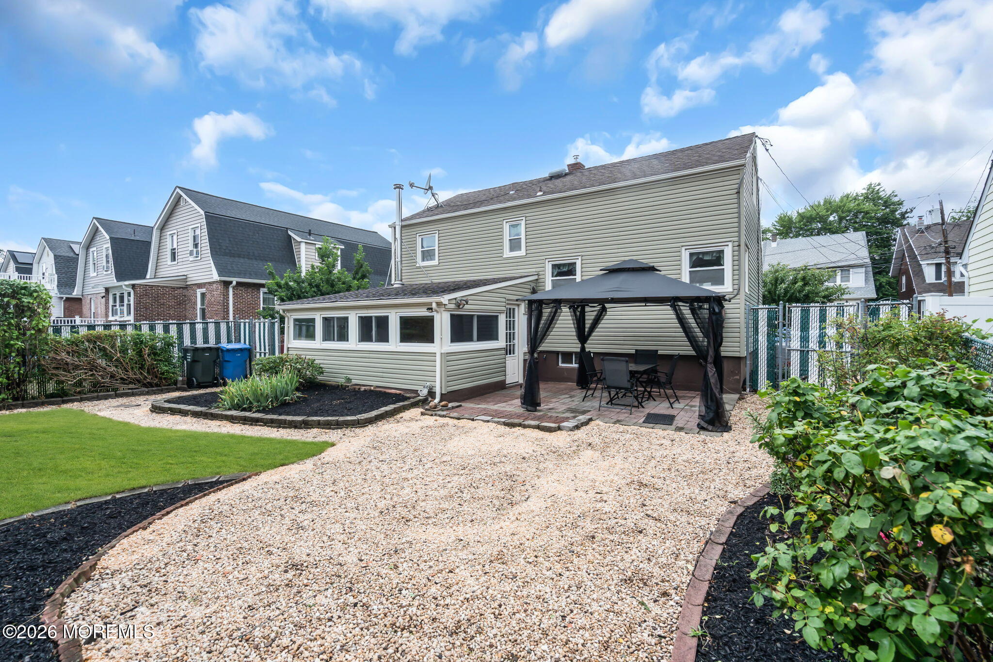 11 E Grove Avenue