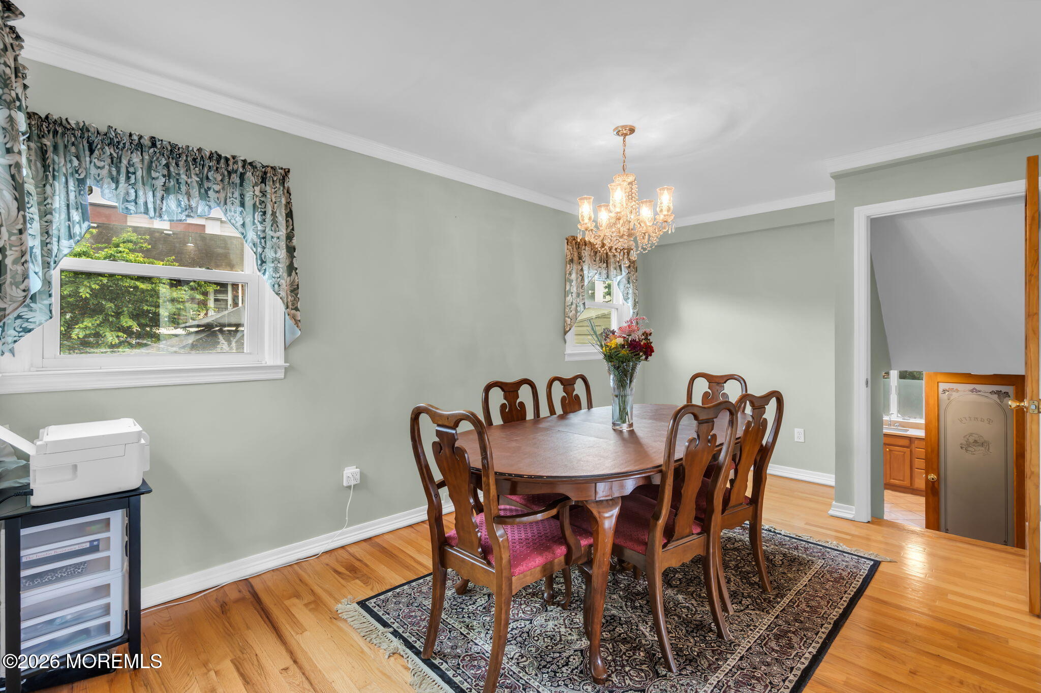 11 E Grove Avenue