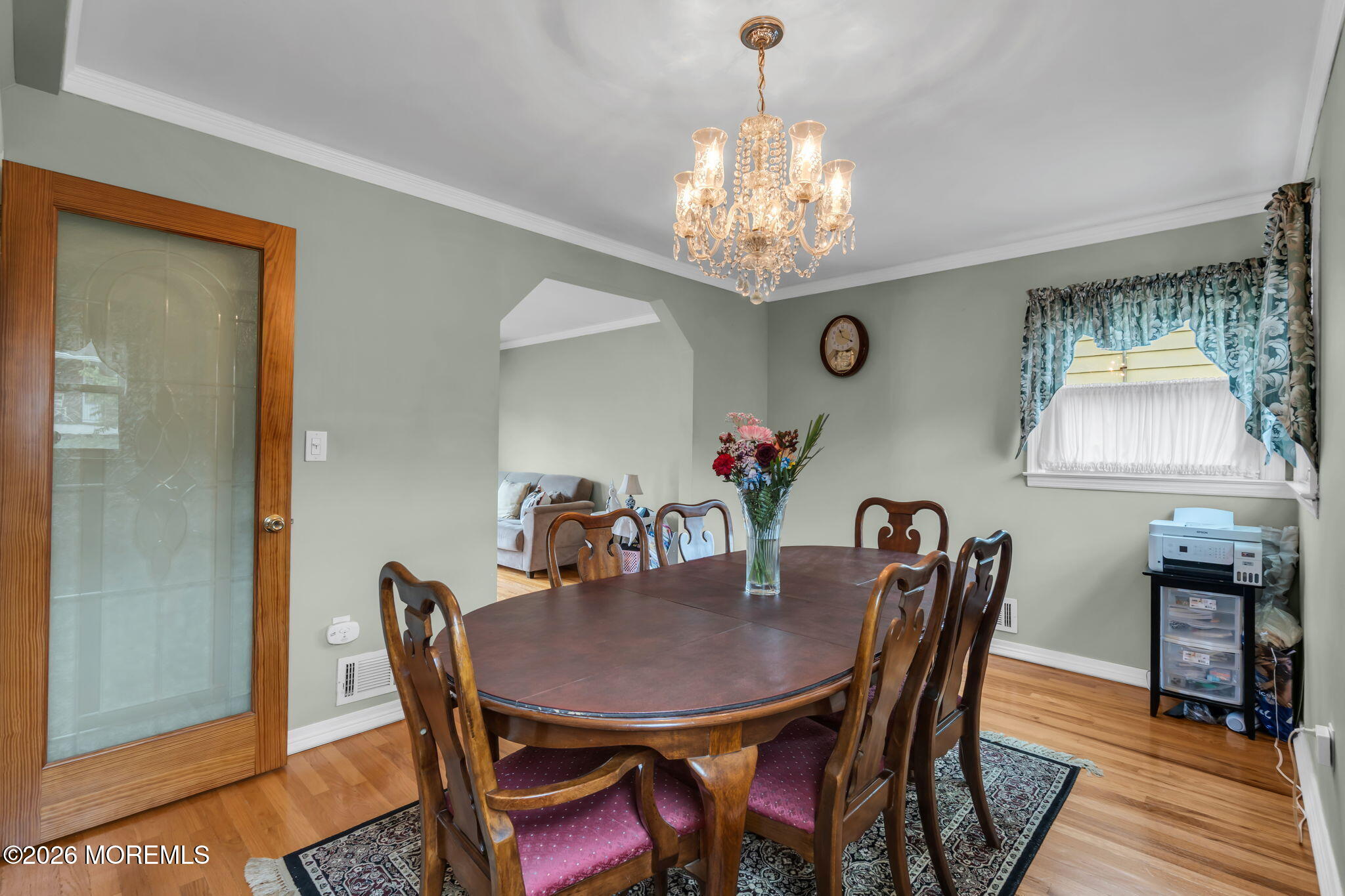 11 E Grove Avenue