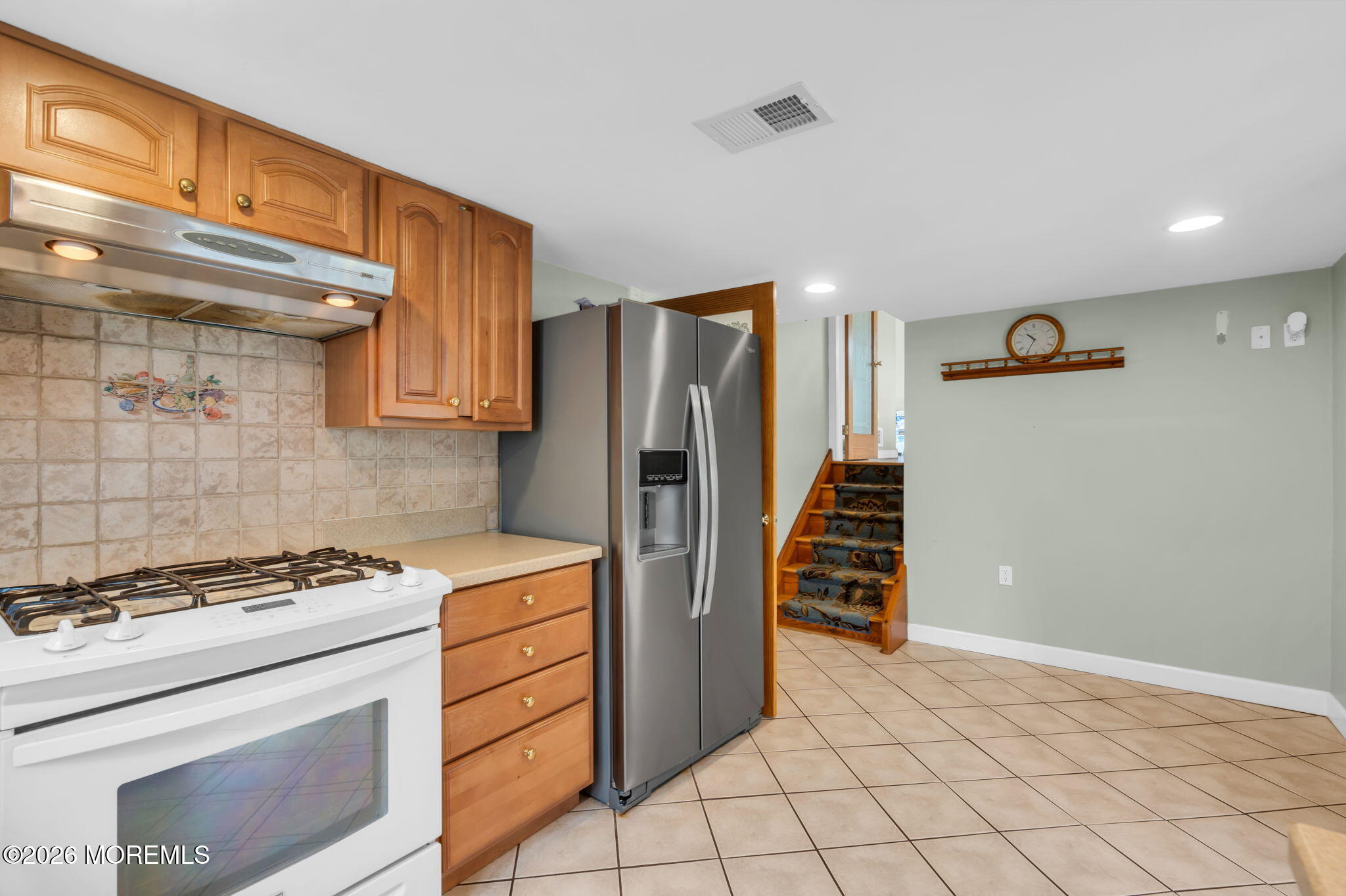 11 E Grove Avenue