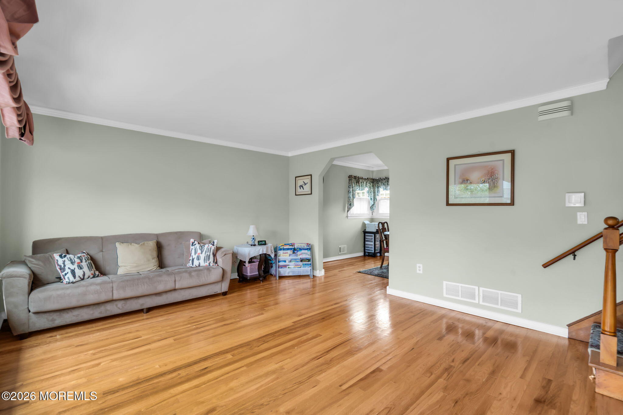 11 E Grove Avenue
