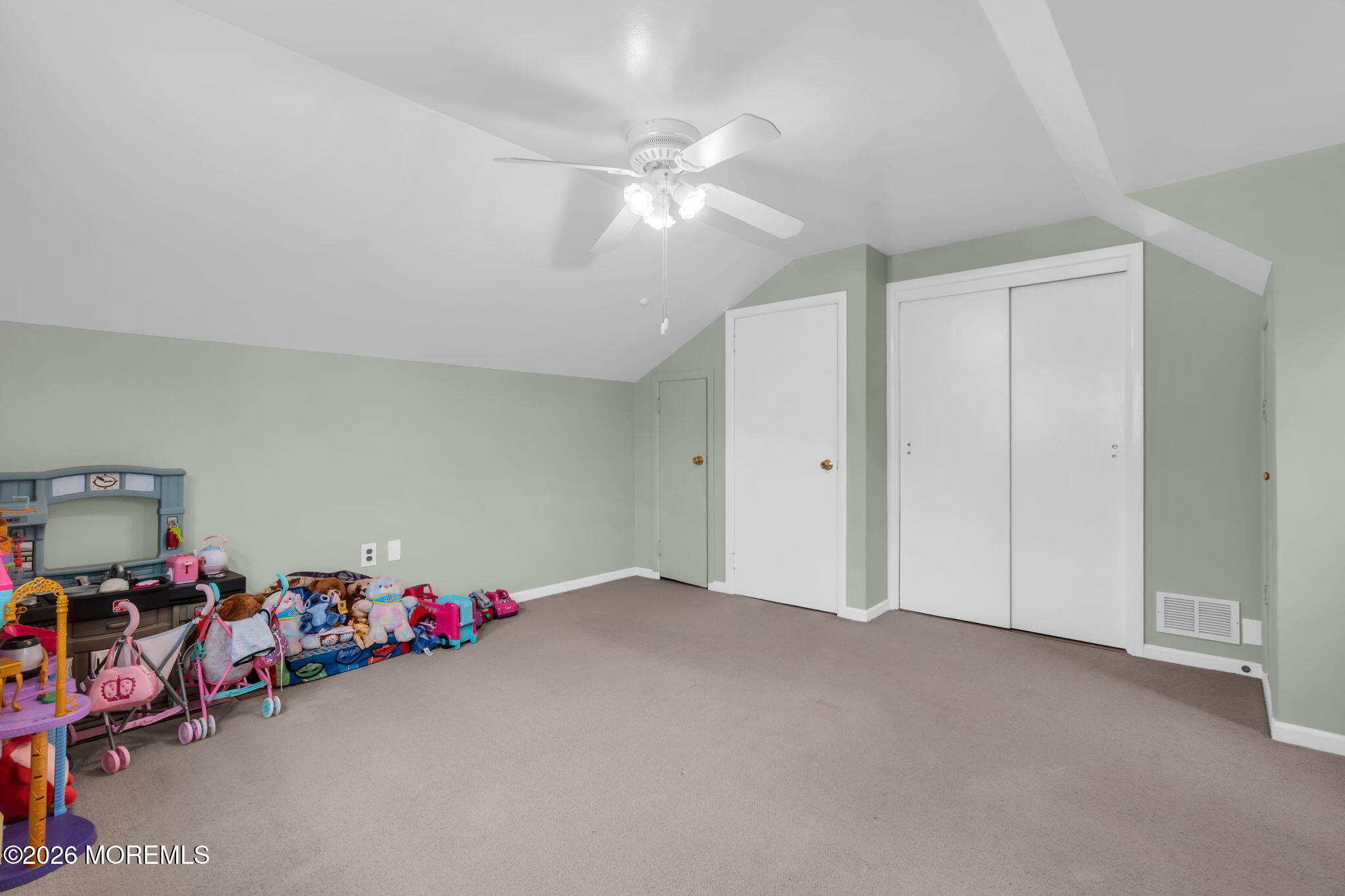 11 E Grove Avenue