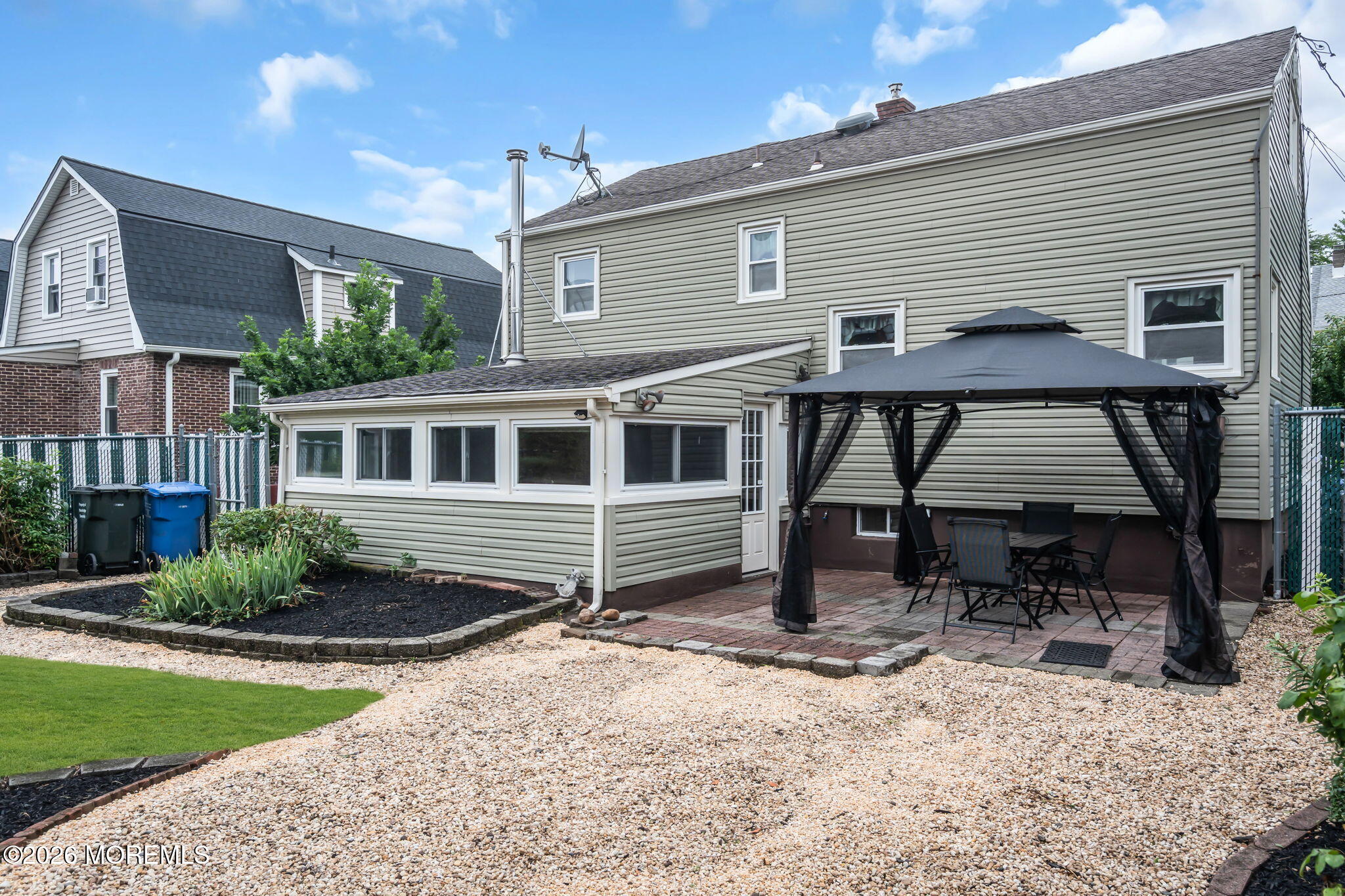 11 E Grove Avenue
