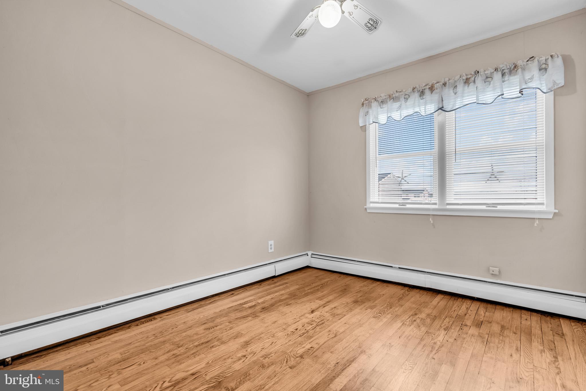 220 MONTCLAIR ROAD S