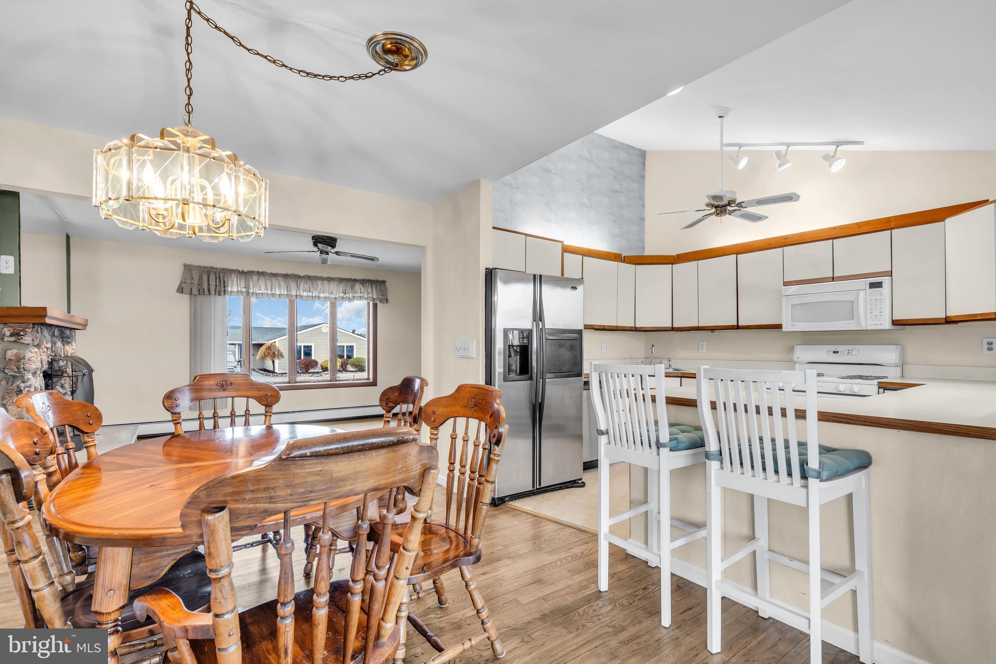 220 MONTCLAIR ROAD S