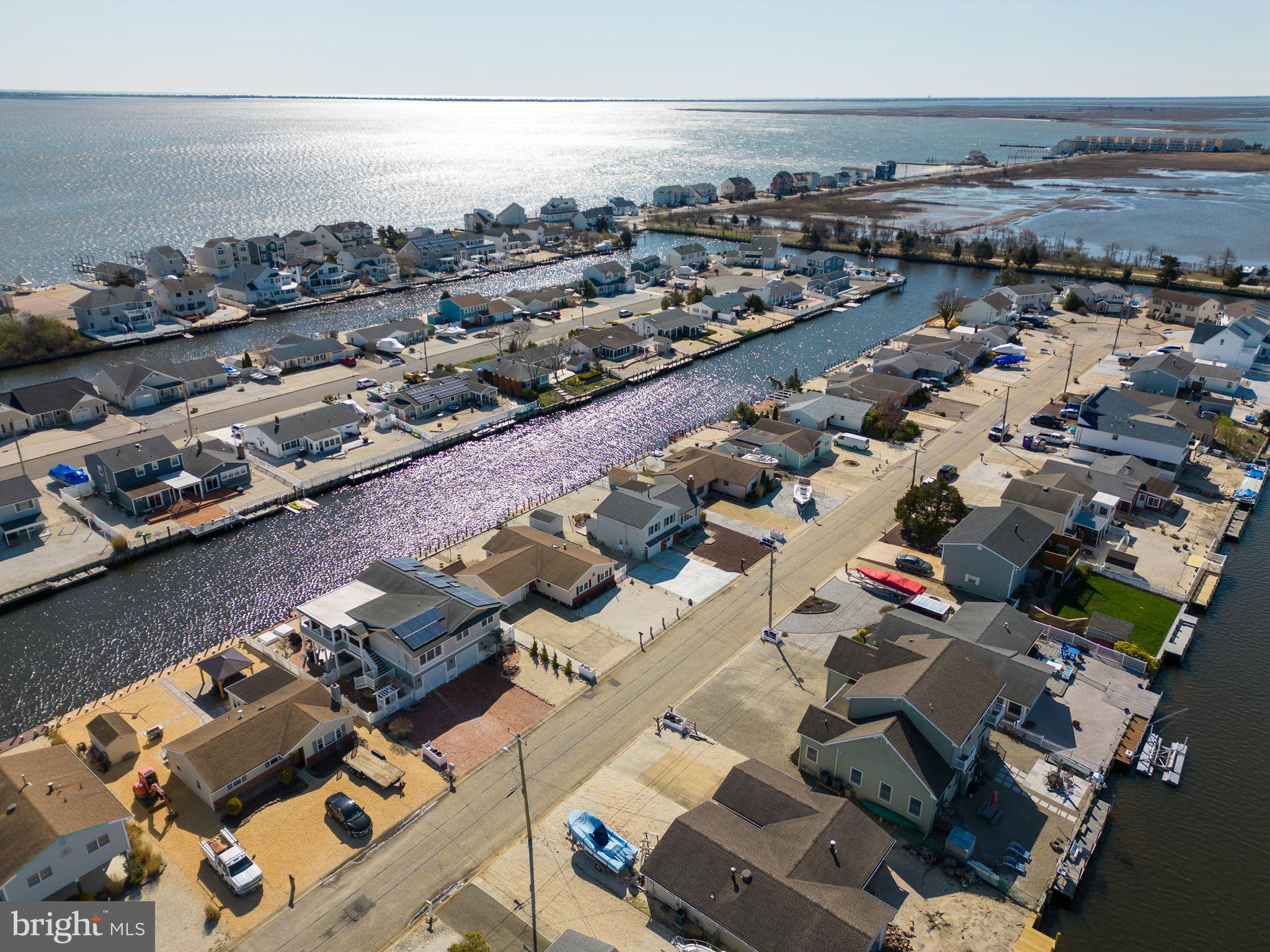 220 MONTCLAIR ROAD S