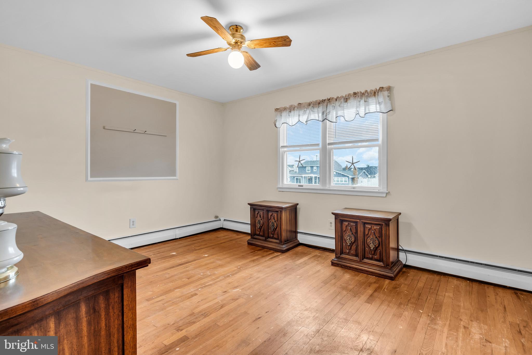 220 MONTCLAIR ROAD S