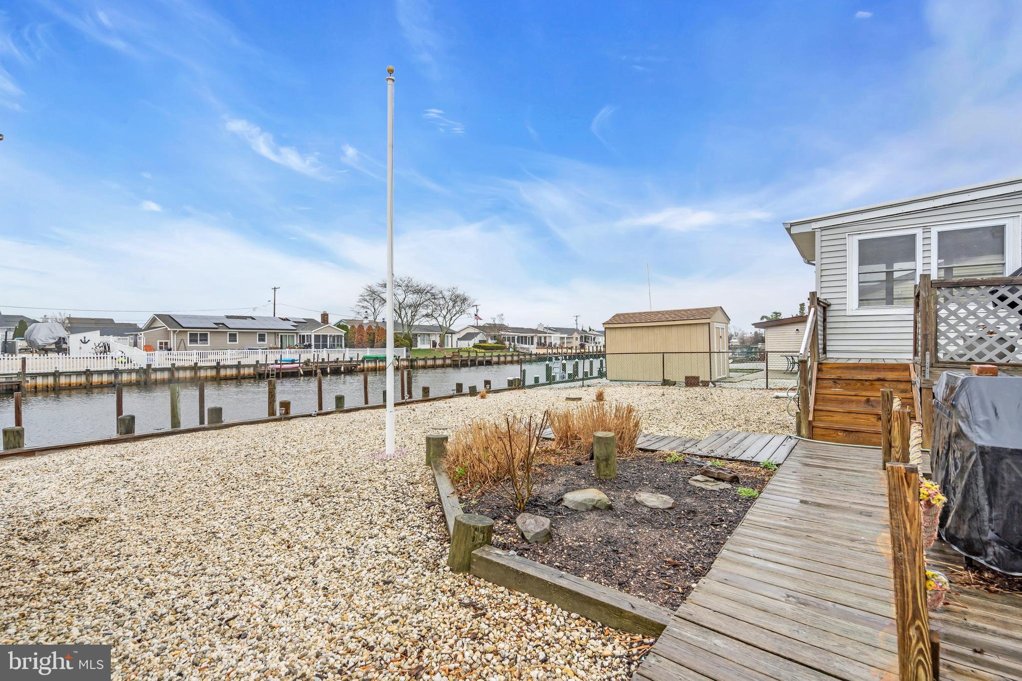 220 MONTCLAIR ROAD S