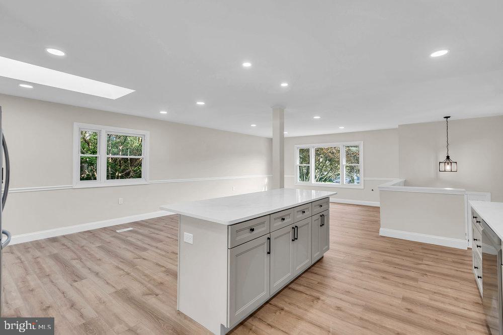 201 PHEASANT HOLLOW DRIVE