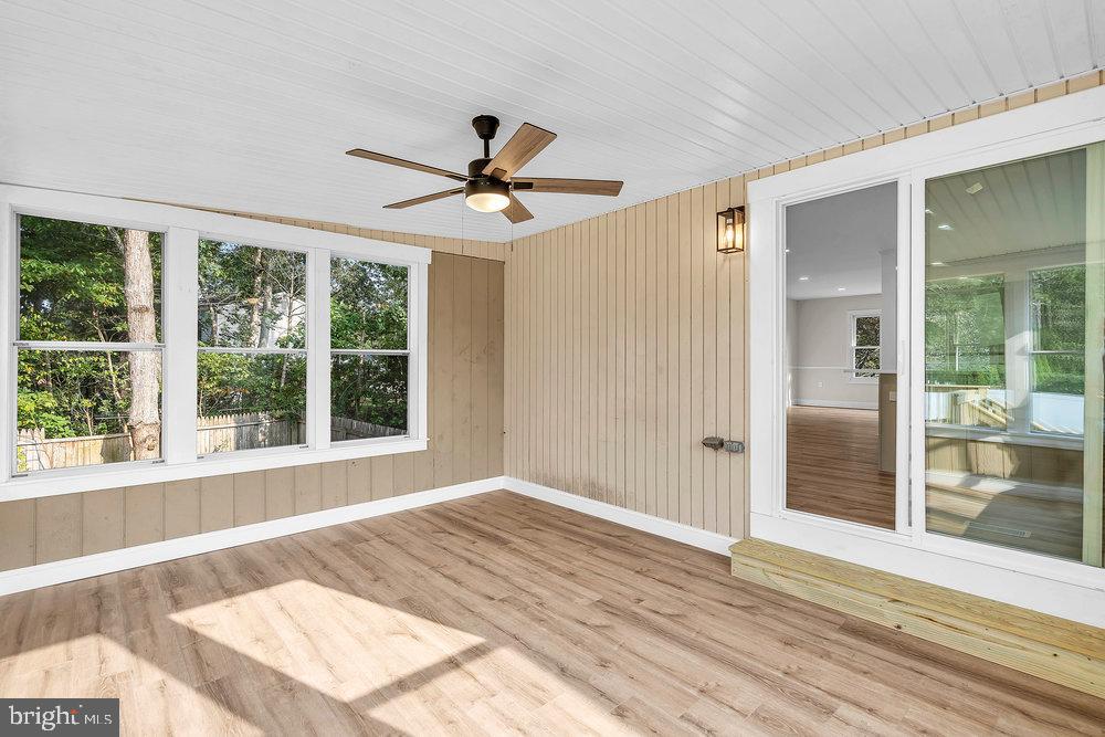 201 PHEASANT HOLLOW DRIVE