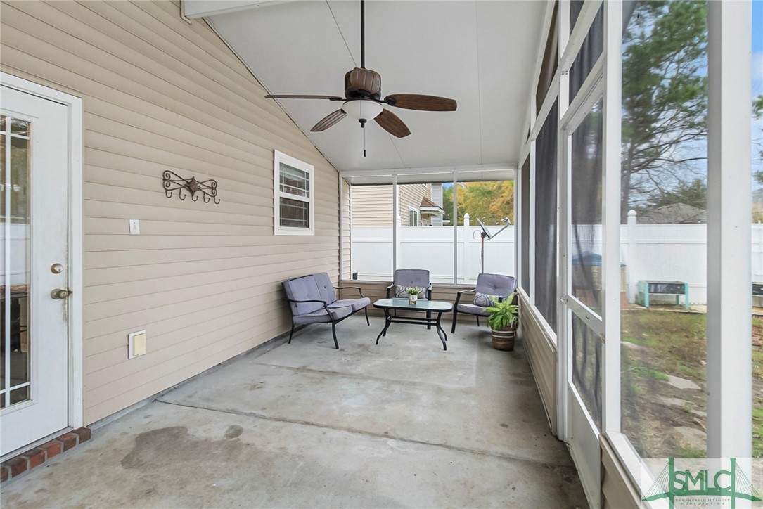 100 Summer Hill Way