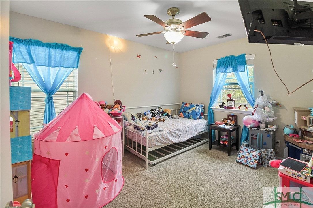 100 Summer Hill Way