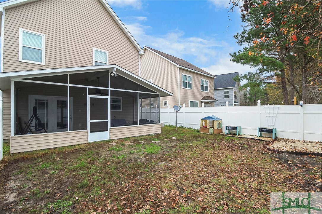 100 Summer Hill Way
