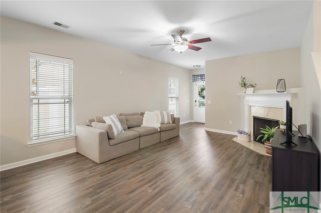 100 Summer Hill Way