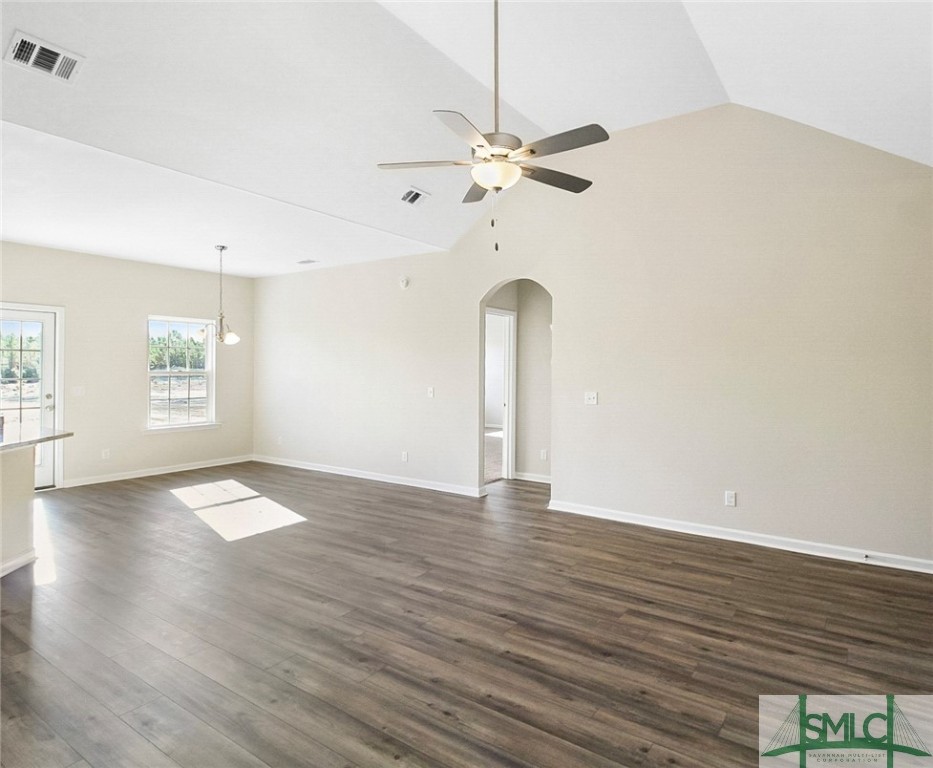 1712 Arnold Drive SE