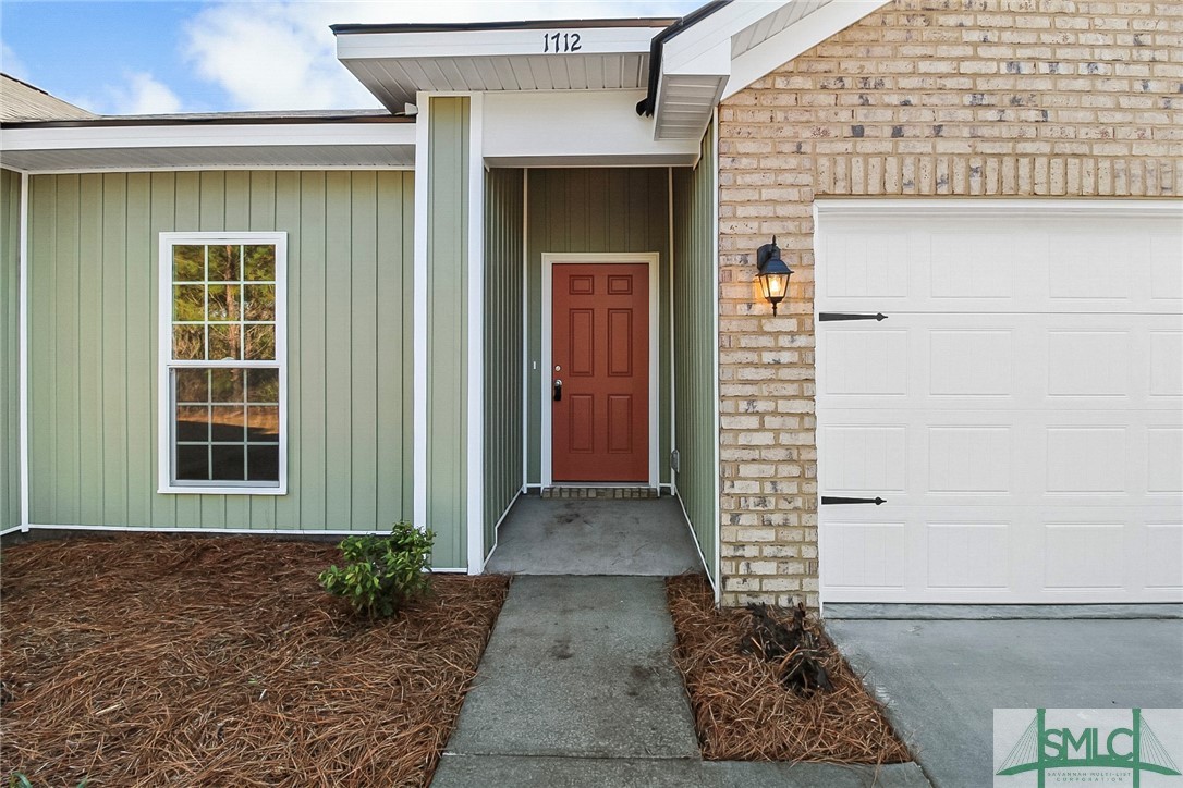 1712 Arnold Drive SE