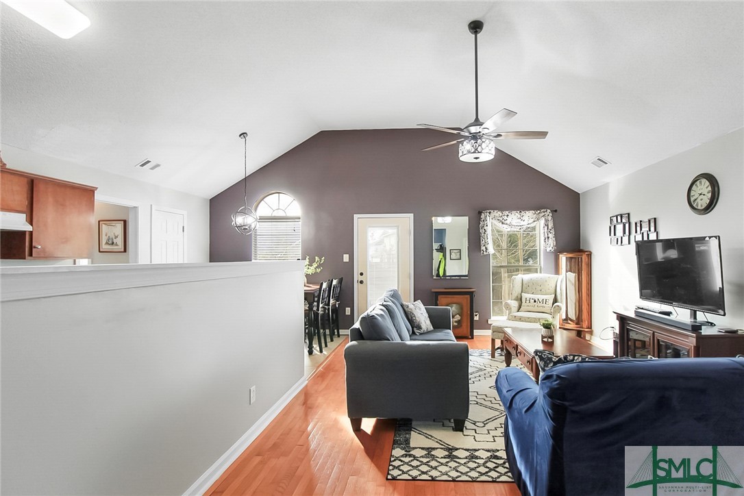 50 Dianne Mackenzie Way