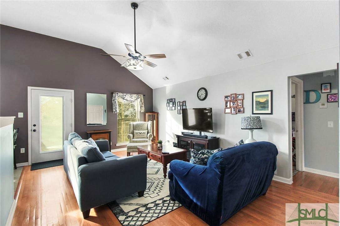 50 Dianne Mackenzie Way