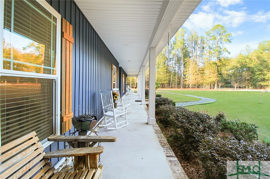 310 Willow Oak Court