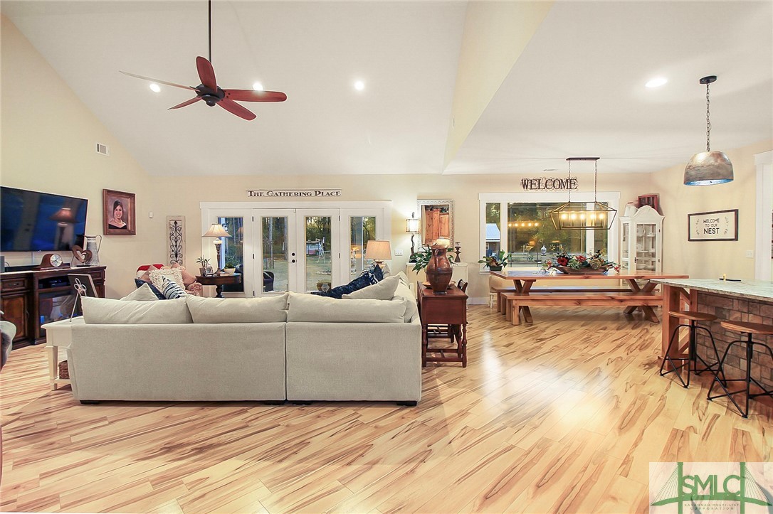 310 Willow Oak Court