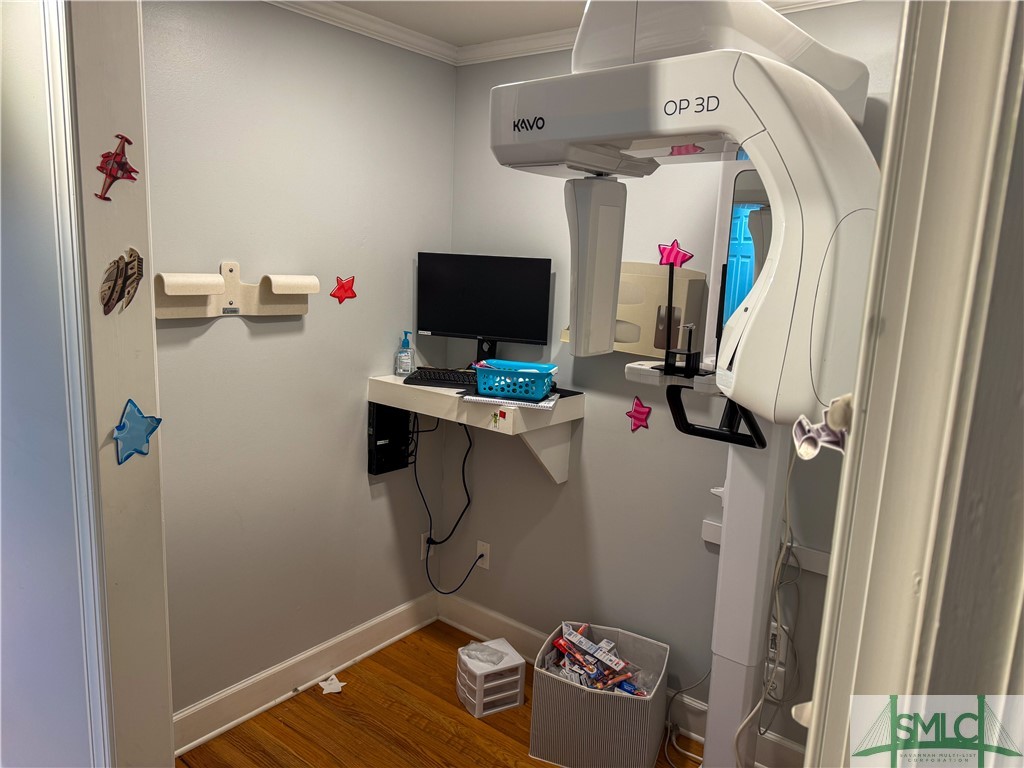 1102 N Columbia (HWY 21) Avenue