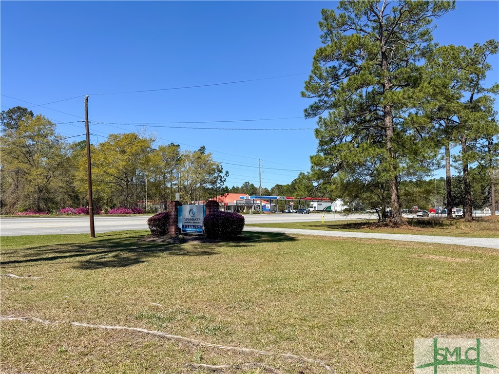 1102 N Columbia (HWY 21) Avenue