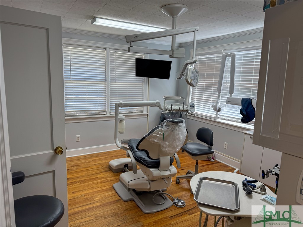 1102 N Columbia (HWY 21) Avenue