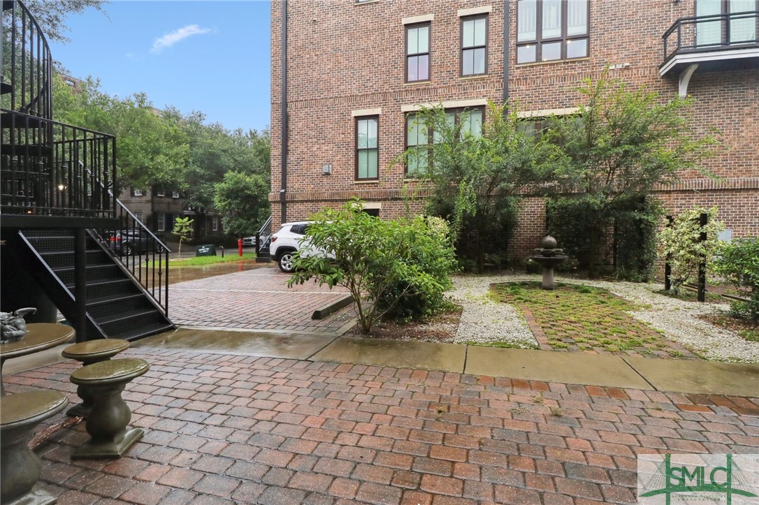 230 Habersham Street 1