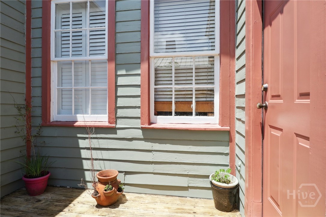 545 E Macon Street