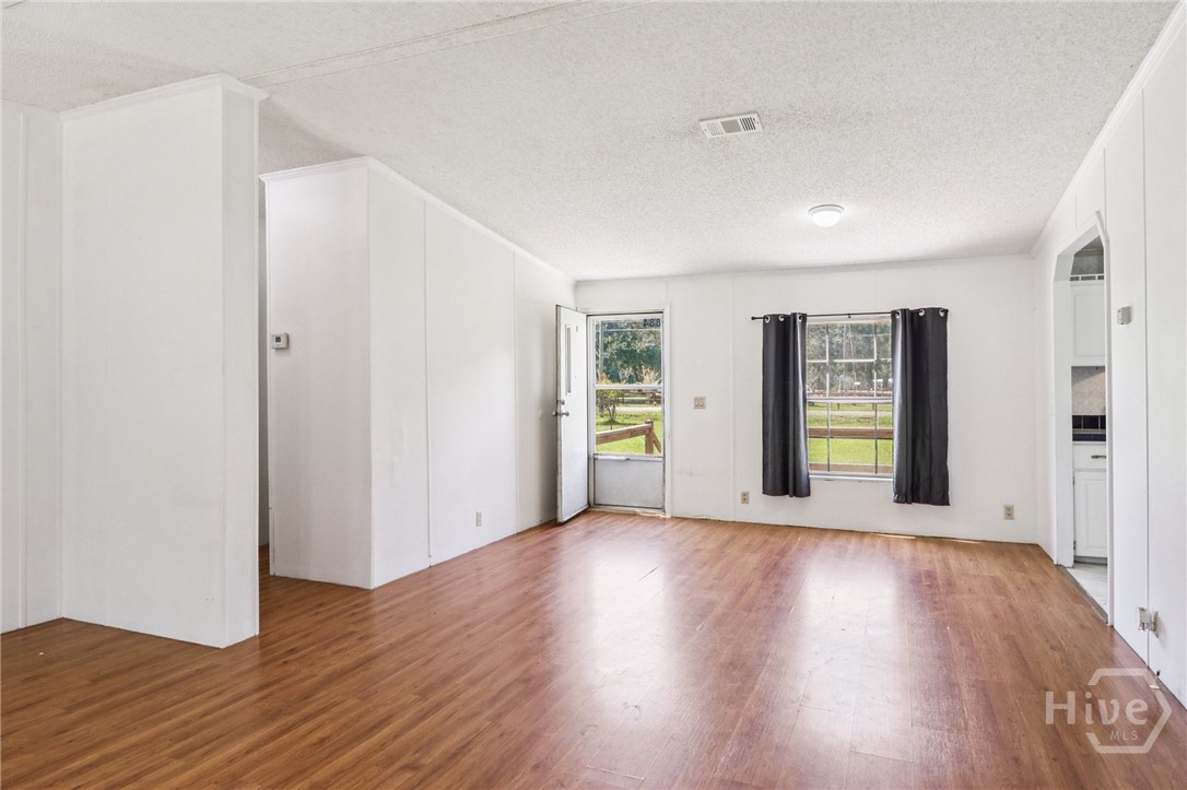 884 Ziegler Road