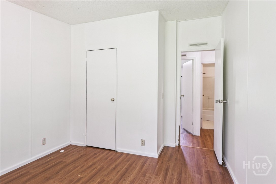 884 Ziegler Road