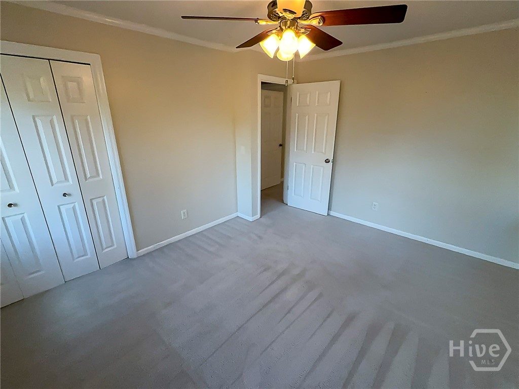 205 Amberwood Drive E