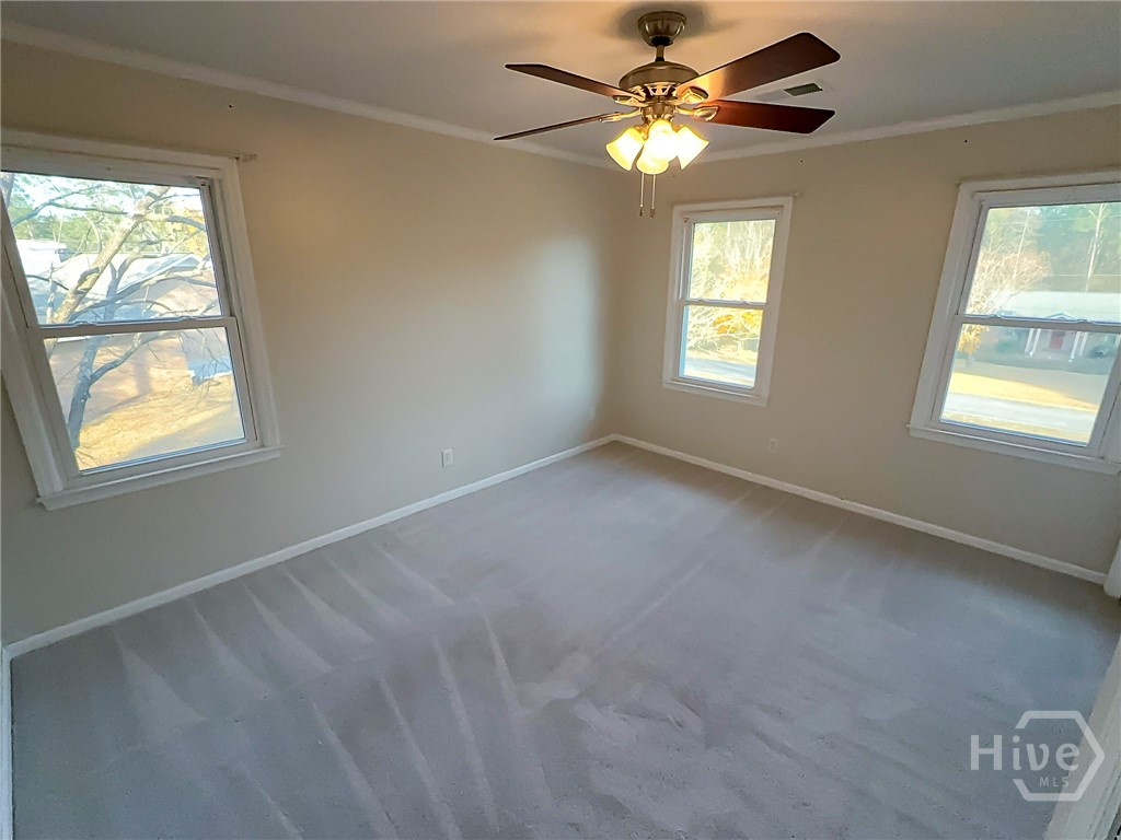 205 Amberwood Drive E