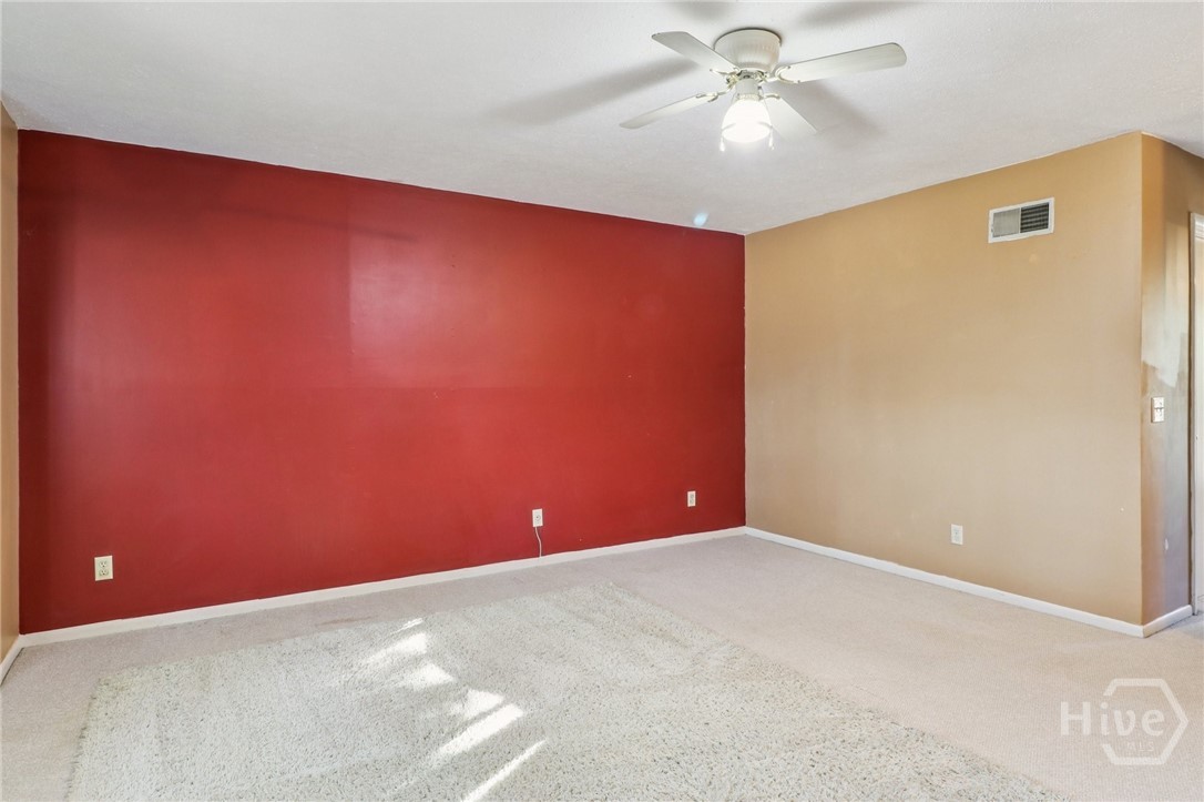 56 Knollwood Circle