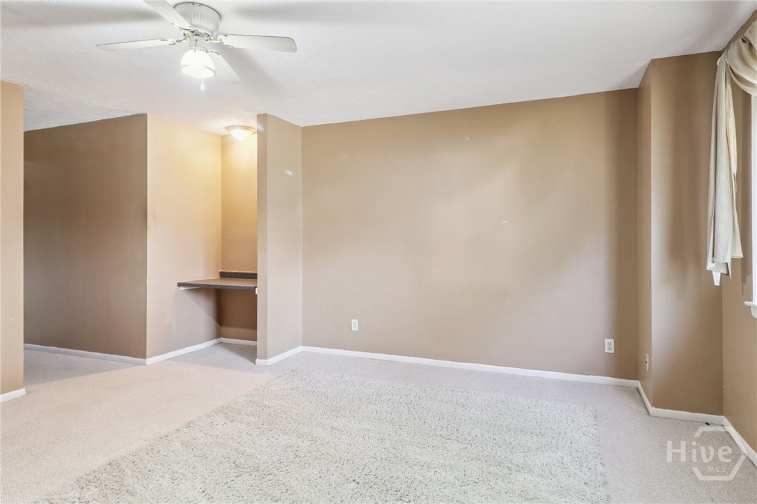 56 Knollwood Circle