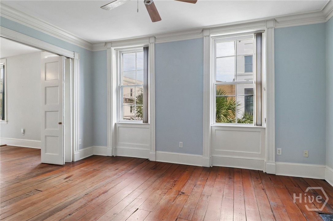 227 W Broughton Street 3