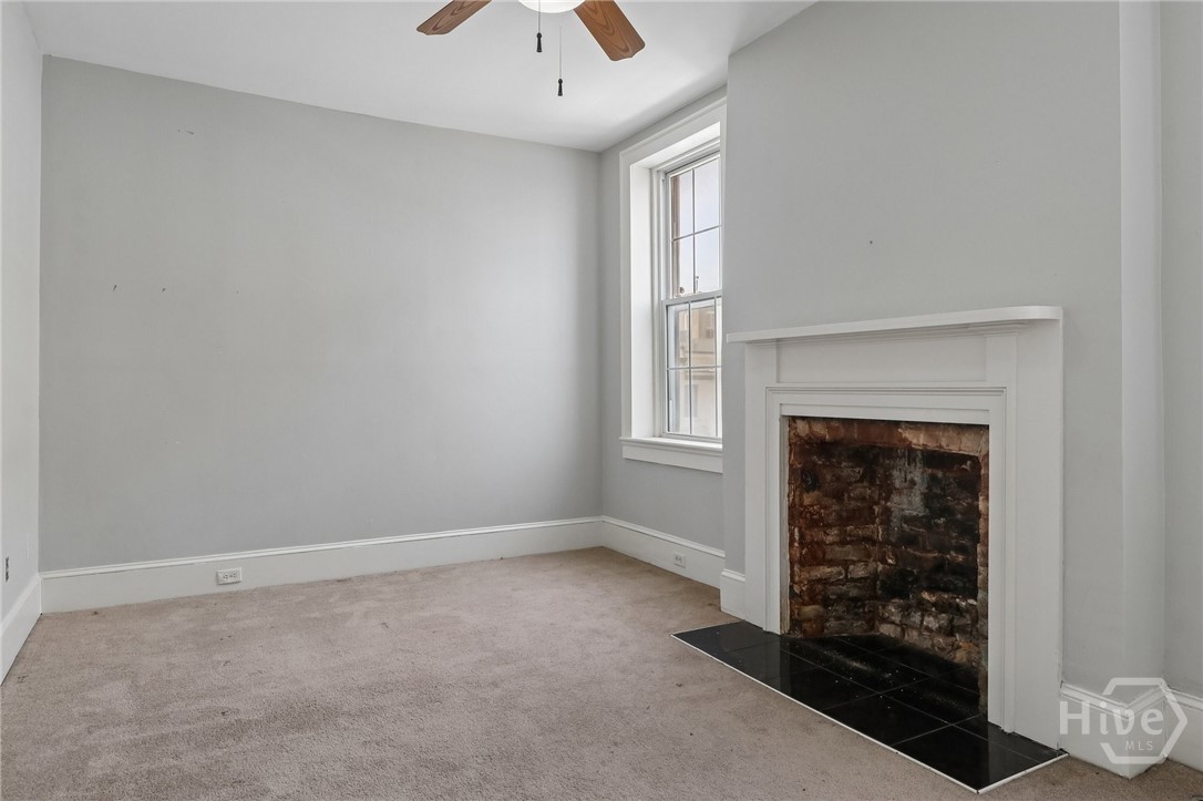 227 W Broughton Street 3